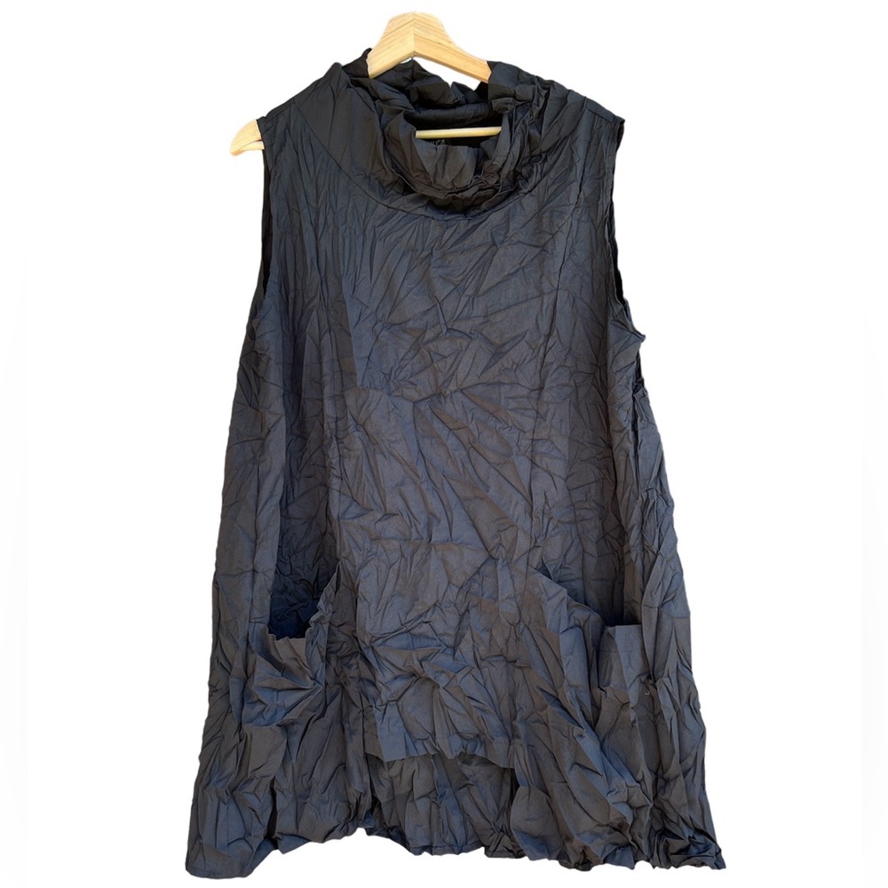 Comfy USA crinkle vest black deep pockets lightweight mid-thigh